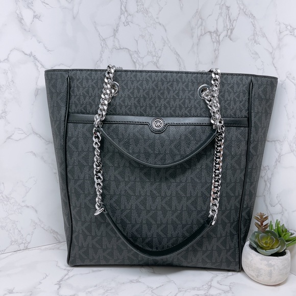 MICHAEL Michael Kors Handbags - Michael Kors Blaire chain tote